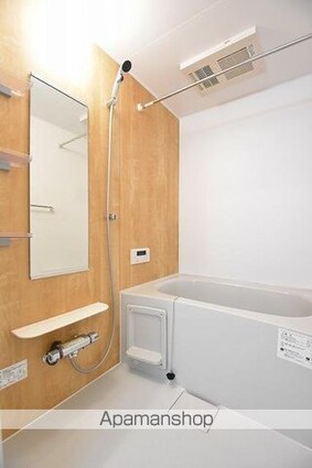 トロワ・エトワール[1R/32.23m2]のバス