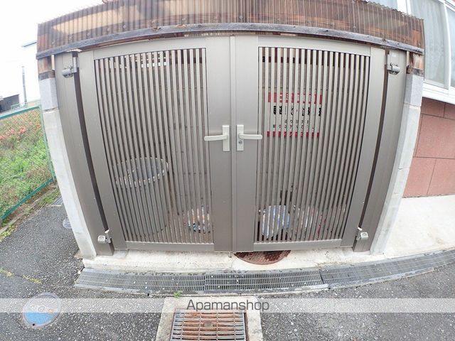 レインボーエムの玄関写真
