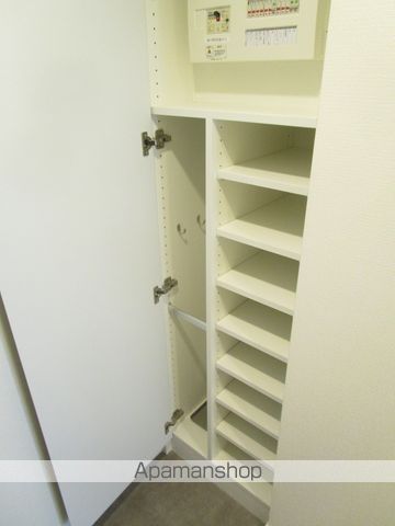 シーズンフラッツ新高円寺の内装写真