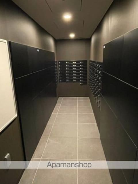東京都新宿区南山伏町[1LDK/40.01m2]の共用部6