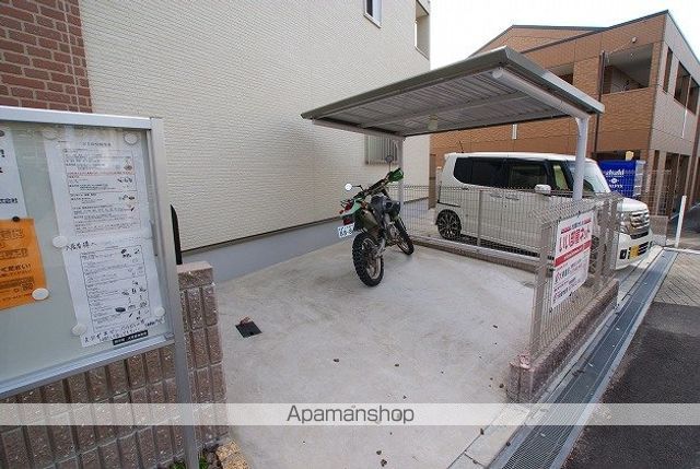 カザリベ城陽駅前の玄関写真