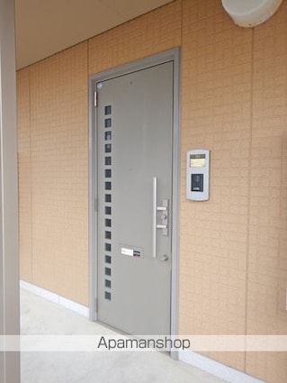 シャーメゾンＭ[1K/28.21m2]のエントランス3