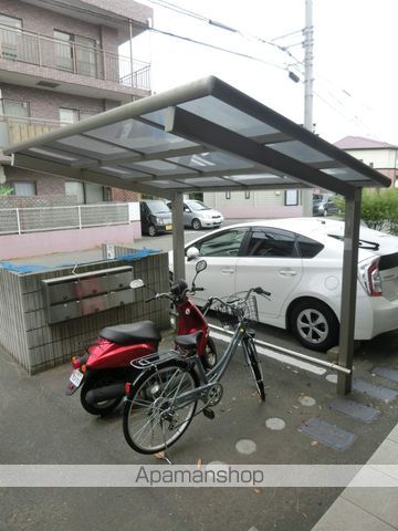 パークヒルズ小倉の玄関写真