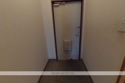 プロムナード万々[3LDK/64.65m2]の玄関