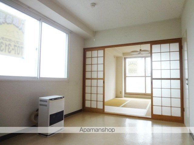 ケンタク北16条ビルの内装写真