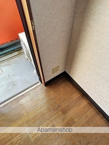 二ッ池ハイツの内装写真