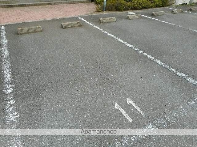 ピースフル２０００　Ⅱ[2LDK/51.79m2]の駐車場4