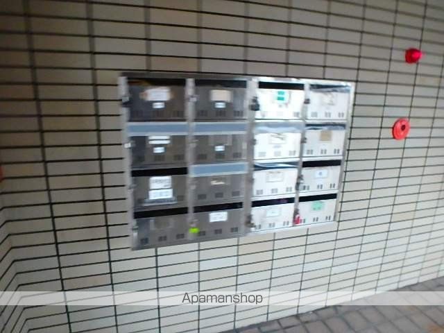 MIWA第3ビルの玄関写真