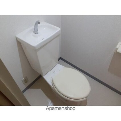東京都府中市本宿町３丁目[2DK/43.74m2]のトイレ