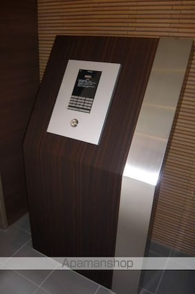 ヴィグラスあおば[1LDK/51.21m2]のエントランス