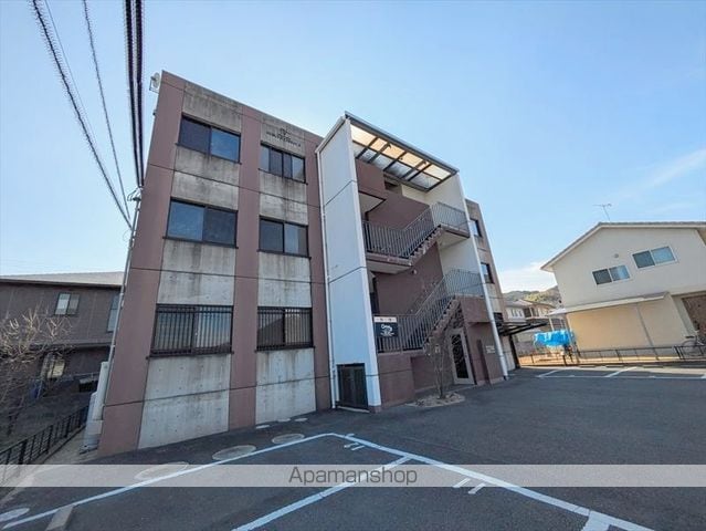 サバーブテラス黒崎新町の外観写真