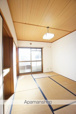 アイリス・クィーン A棟の内装写真