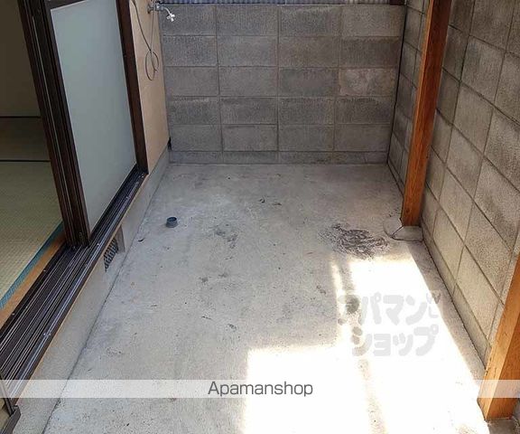 ミドロ貸家の内装写真