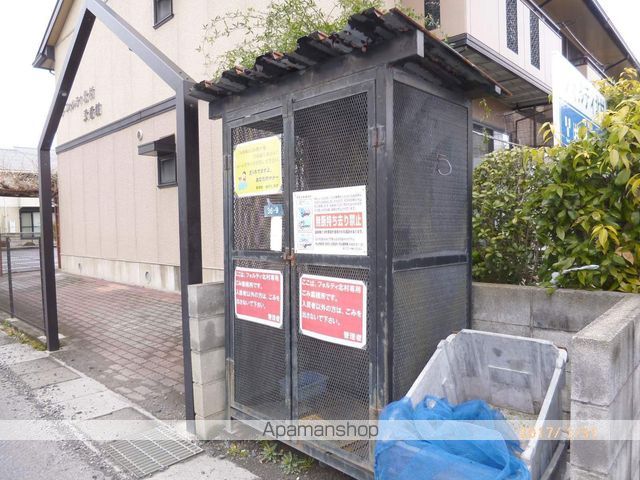 フォルティ北村弐番館の玄関写真