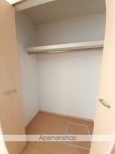 スノーフレーク・アイ[1R/32.9m2]の収納