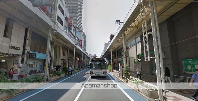 M・プーロニンフェアの周辺写真