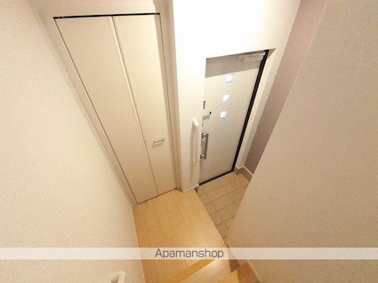 愛知県名古屋市北区楠２丁目[1LDK/59.21m2]の玄関