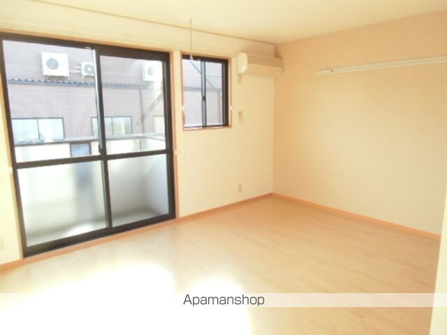 Ｅａｓｔ　Ｗｉｎｄ[1R/29.25m2]のリビング・居間2