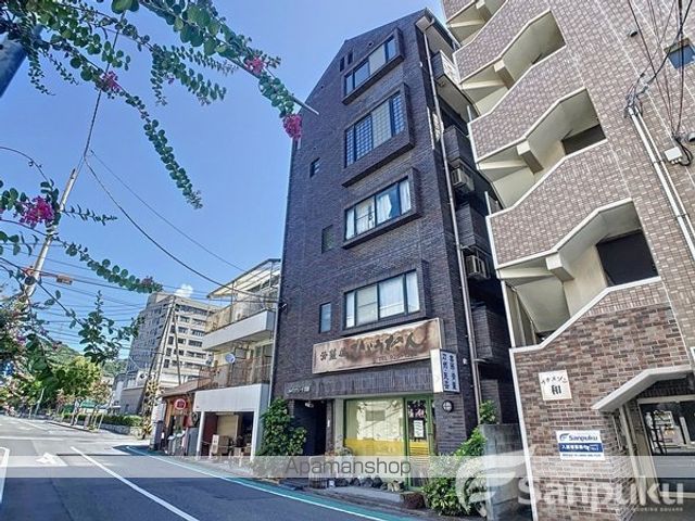 シャイングレード岩田の外観写真