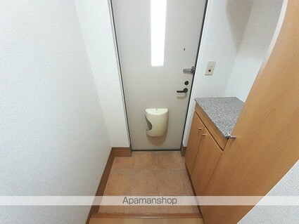 ソレアード左義長[1K/52.71m2]の玄関