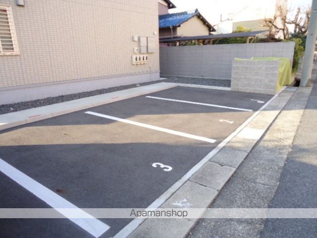 ユーパレス B棟の外観写真