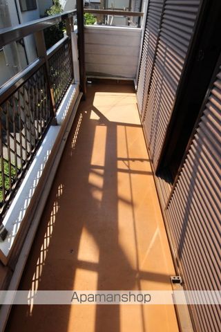 阪急電鉄宝塚線 石橋阪大前駅 徒歩10分 2階建 築31年の内装写真