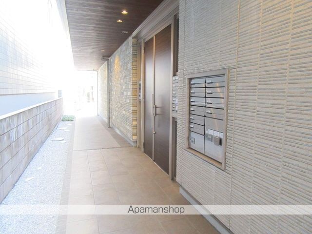 東京都立川市高松町２丁目[1LDK/42.75m2]のエントランス