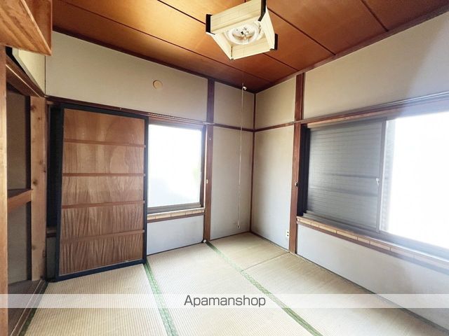 焼津市 1階建 築57年の内装写真