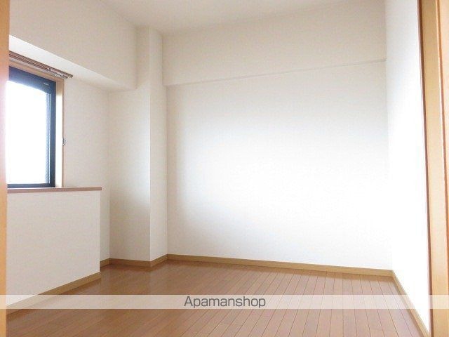 ルミエール茜部[2LDK/63.8m2]の内装2
