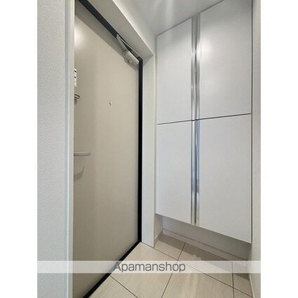 ネオアーバンレジデンス方南町[1LDK/34.41m2]の玄関