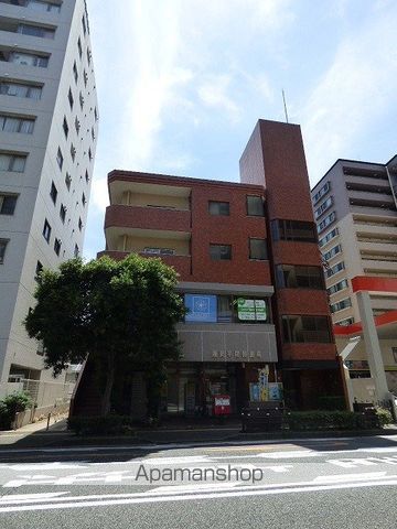 西鉄天神大牟田線 西鉄平尾駅 徒歩4分 4階建 築41年の外観写真