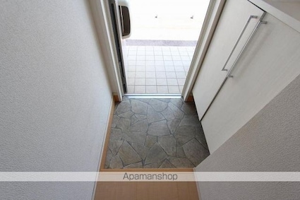 グランモア　Ａ・Ｂ・Ｃ棟[2LDK/63.21m2]の玄関