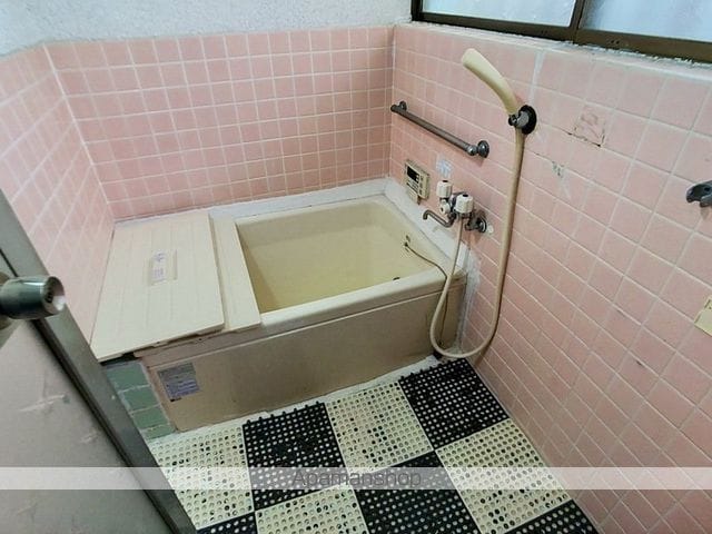 鎌須賀茶屋戸建の内装写真