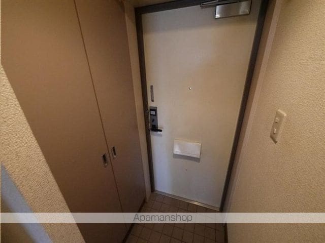 ロイヤルヒルズ鶴巻の内装写真