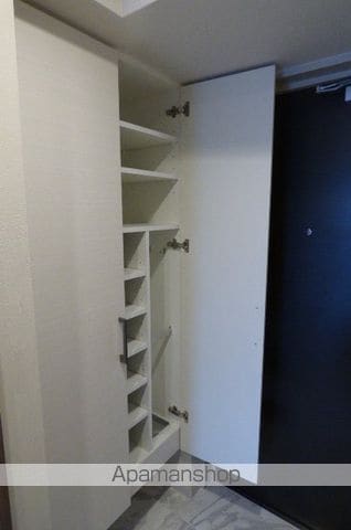 レジュールアッシュ玉造の内装写真