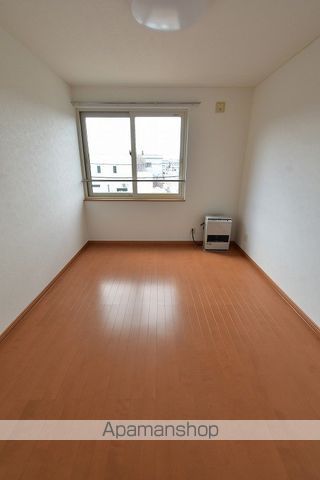 ボヌール福住IIIの内装写真