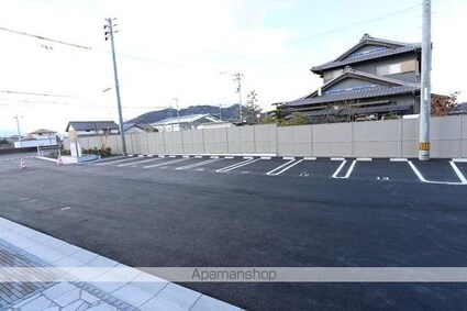 ロータスⅡ　Ａ棟[1LDK/43.41m2]の駐車場