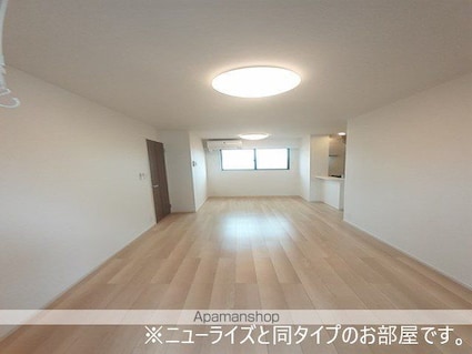 和歌山県和歌山市加納[2LDK/59.16m2]のリビング・居間