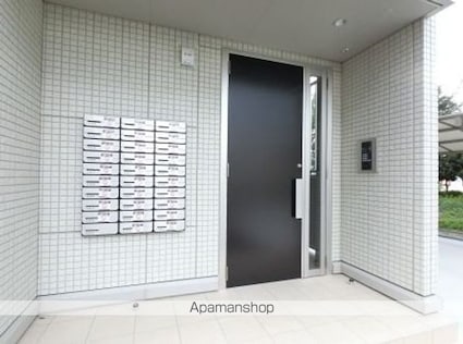 カスタリア　Ｂ[1LDK/35.35m2]のエントランス