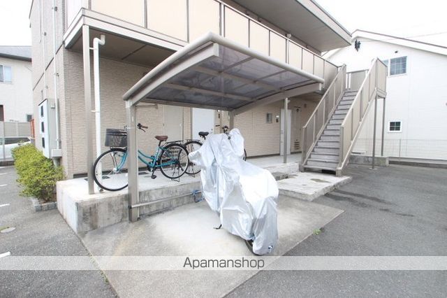 リースランド伊都 IIの玄関写真