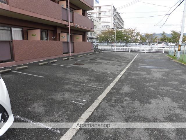 【和歌山市古屋のマンションの写真】