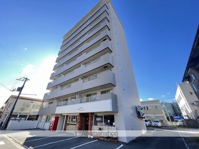 ロイヤルシティ参番館若松町の外観写真