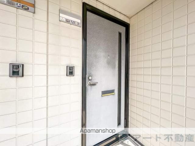 フレグランスみぶ B棟の玄関写真