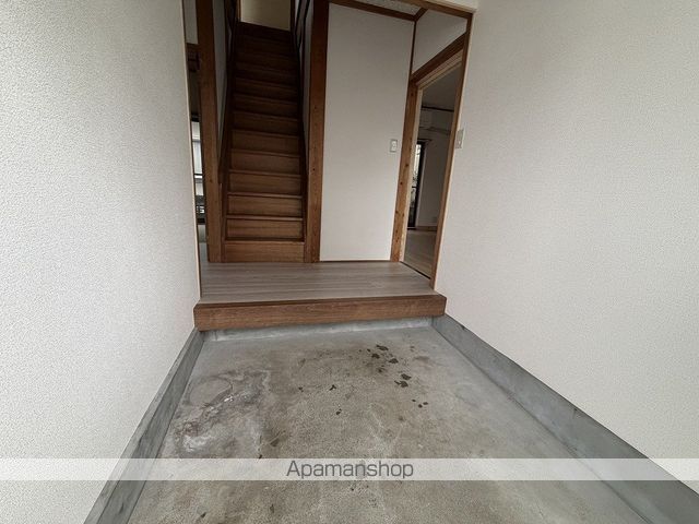 鳥取市 2階建 築48年の内装写真