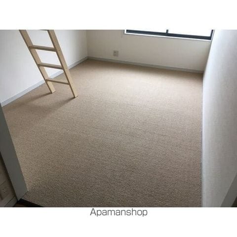 JUNIの内装写真