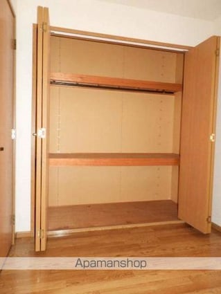 ニュークレストール光ケ丘[2LDK/58.22m2]の収納