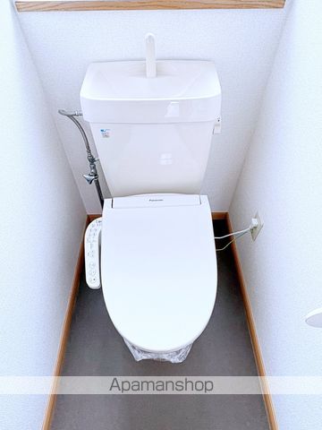 ニュークレストール内藤の内装写真