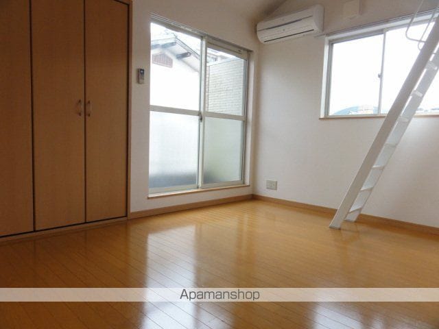 コンフォートベネフィス周船寺4の内装写真