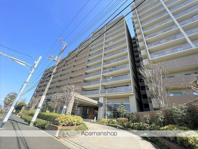 コスモザパークス船橋の外観写真