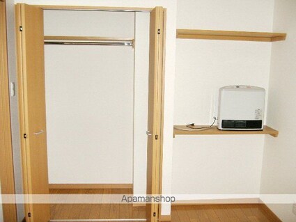 ヴィラ・クレアーレ[2LDK/57.92m2]の収納